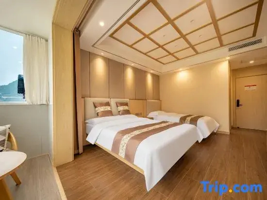Standard Family room with balcony
