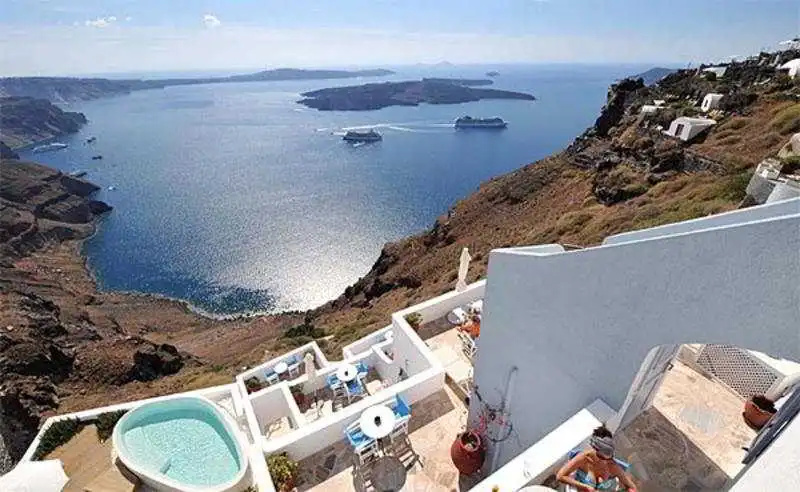 Beach & Waterfront