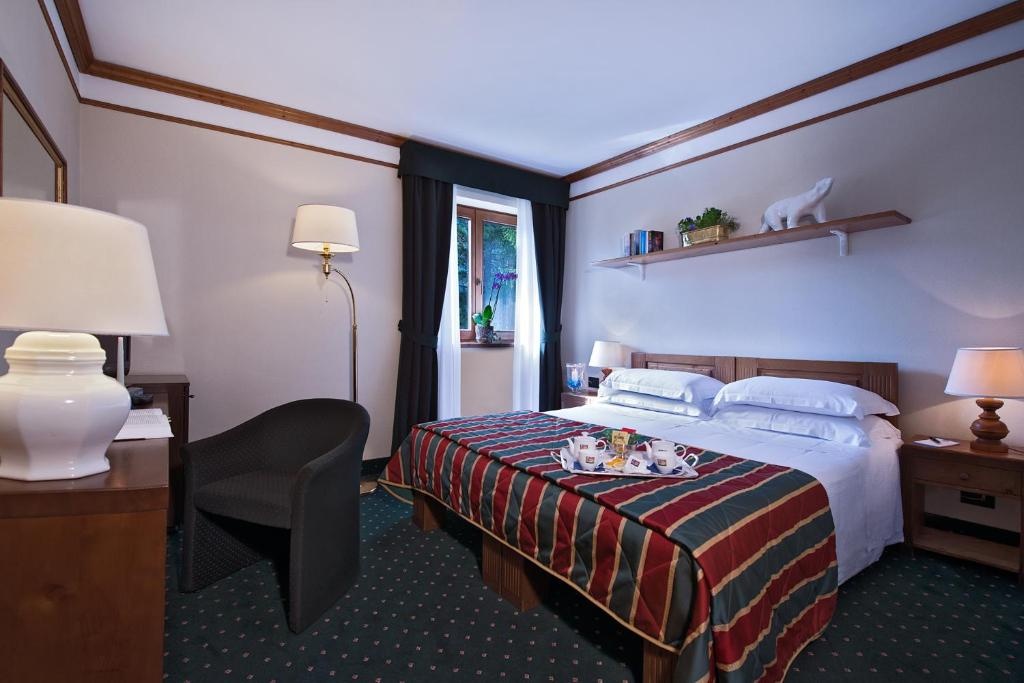 Standard Double room (full double bed) (bed type is subject to availability)