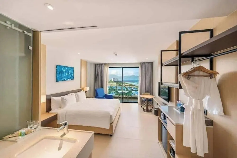 Arena Cam Ranh Ocean View Resort - фото 2