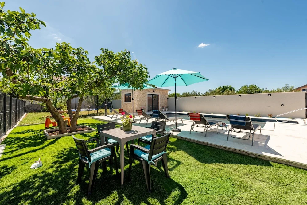 Villa Flora Zadar Villas