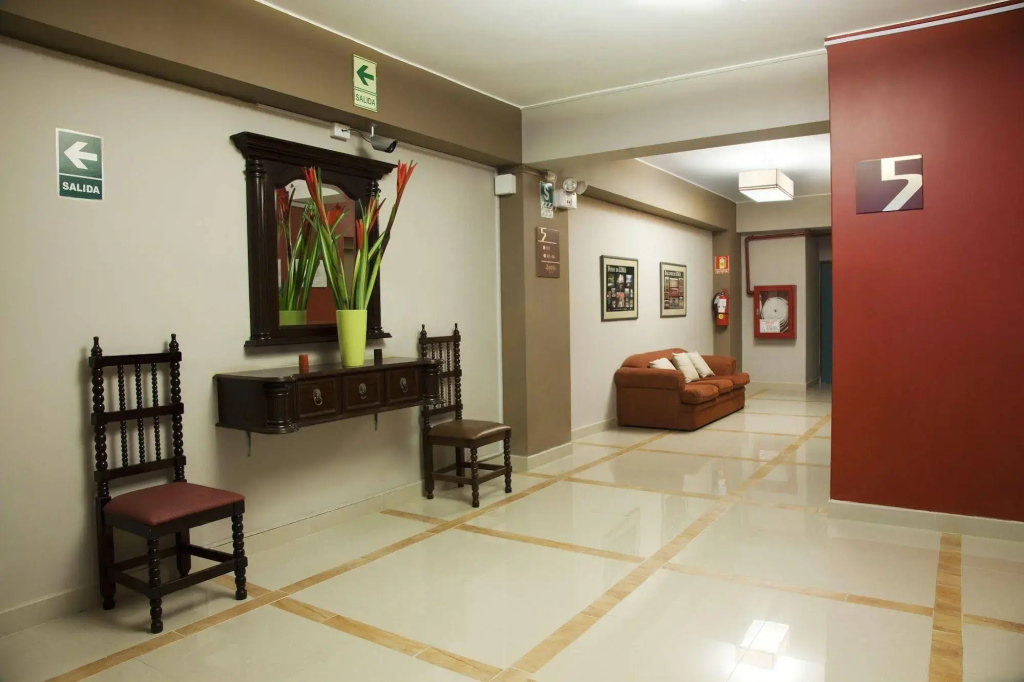 Hotel photo 8