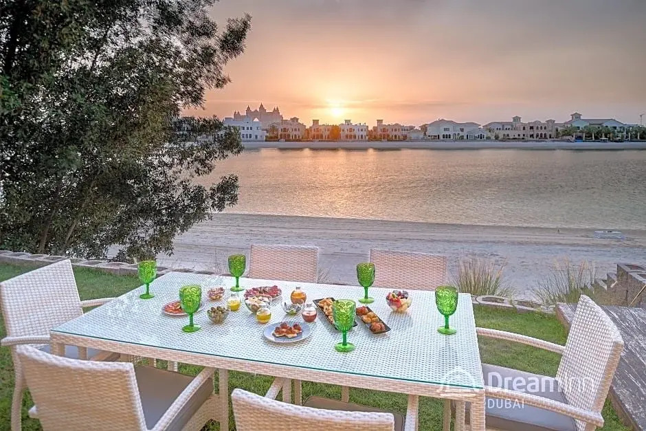 The Palm Jumeirah Villas - фото 14