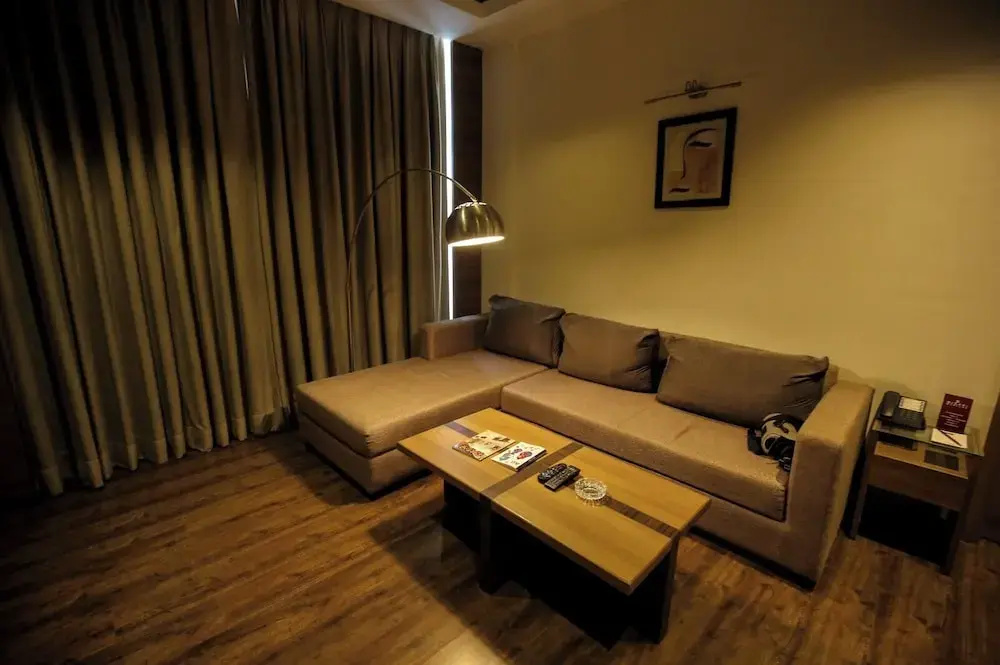Hotel photo 12