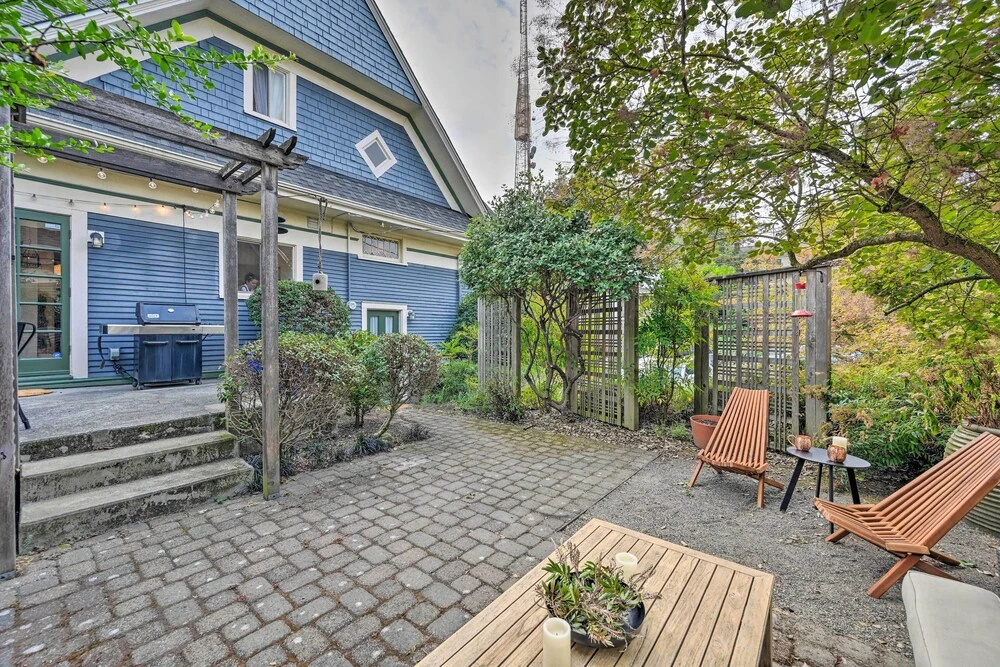 Stunning Queen Anne House w/ Private Patio!