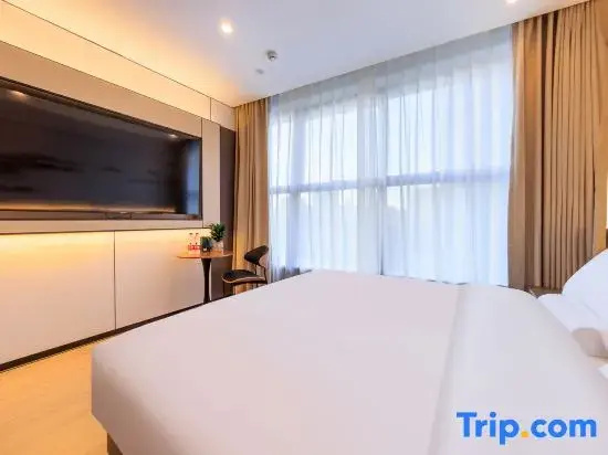 Standard Double room with view (full double bed)