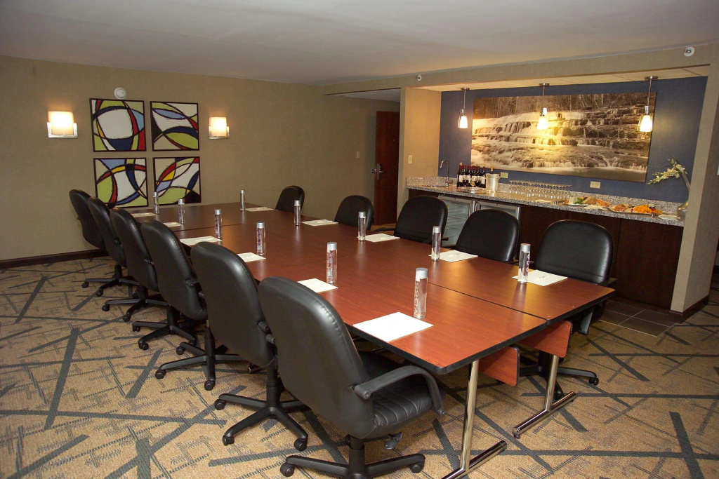 DoubleTree by Hilton St. Louis - Westport - Général