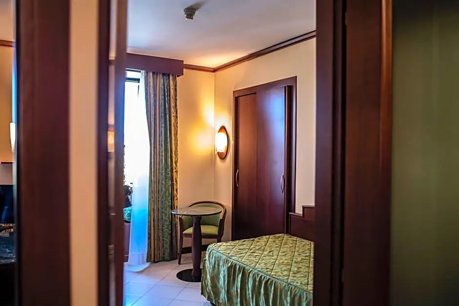 Hotel Garibaldi - Chambres