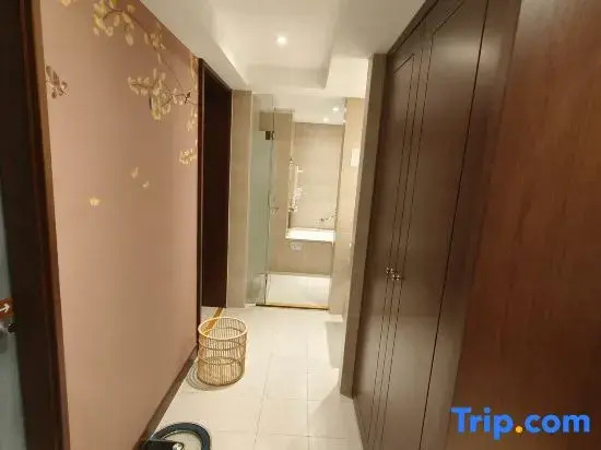 Двухместный номер Standard двуспальная кровать в Xincheng Hotel - Hohhot
