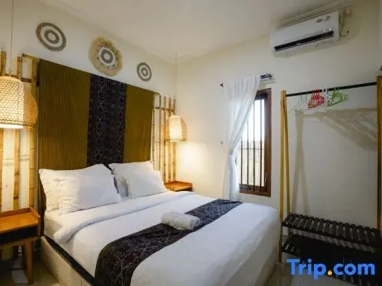 4 Bedrooms Cottage