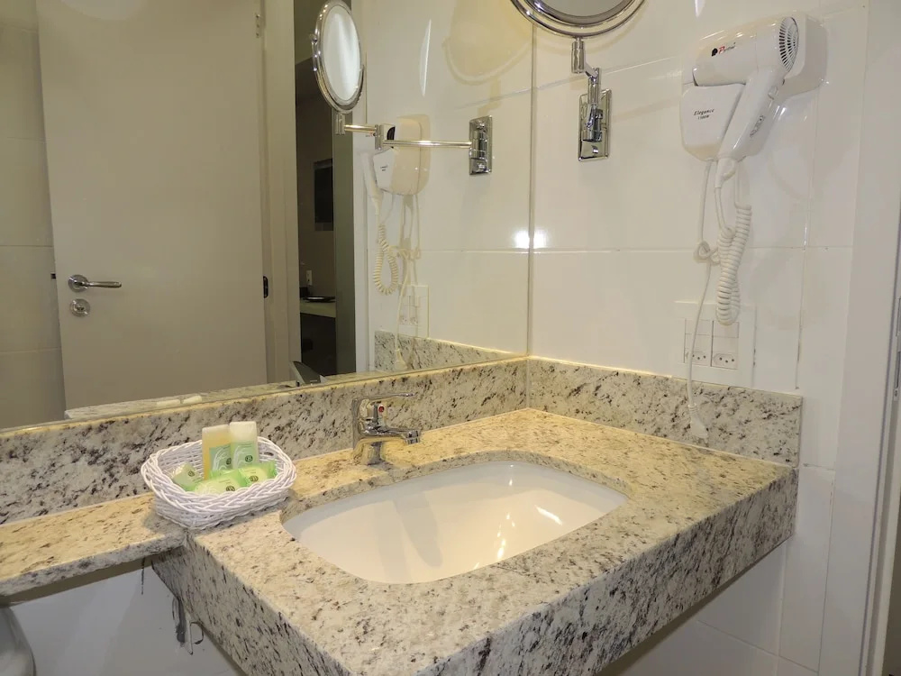 Lagoon Prime Hotel - Chambres