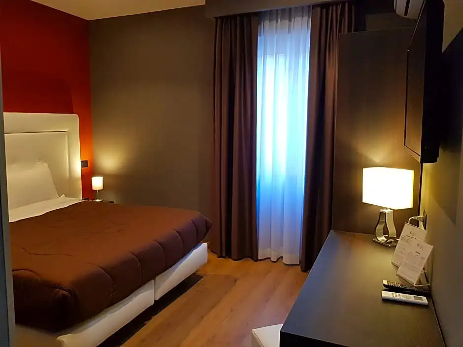 Hotel Europa Art Caserta - Chambres