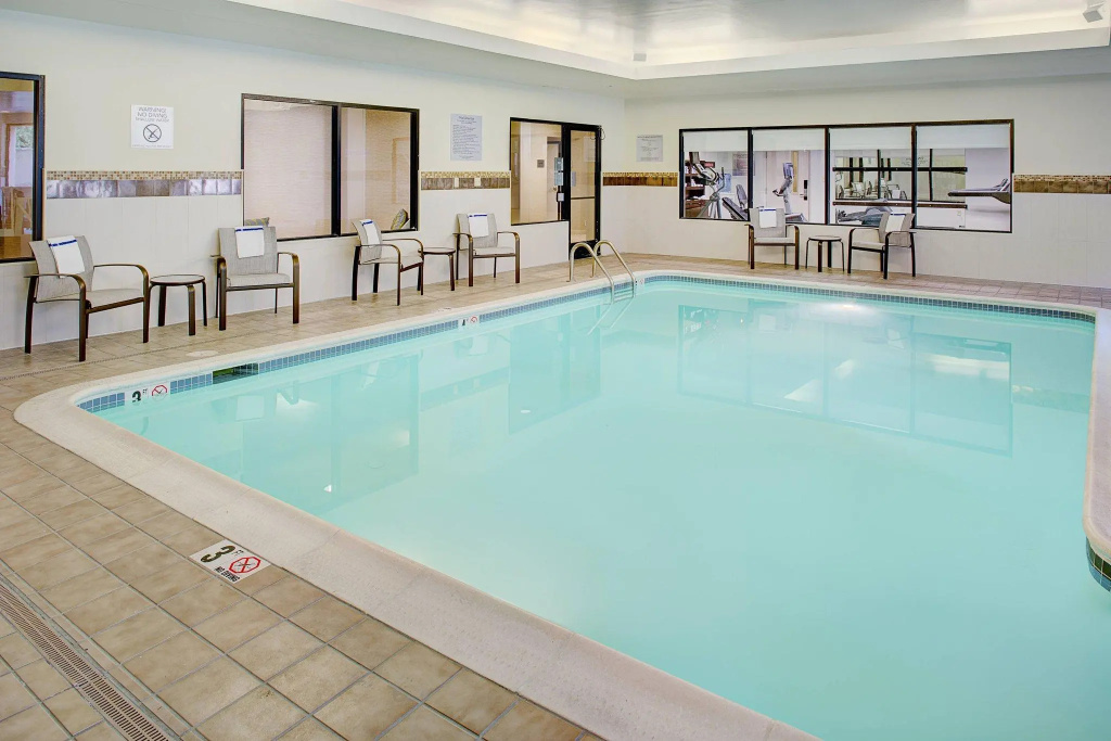 Courtyard by Marriott Richmond Airport - Général
