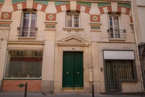 Paris Oasis