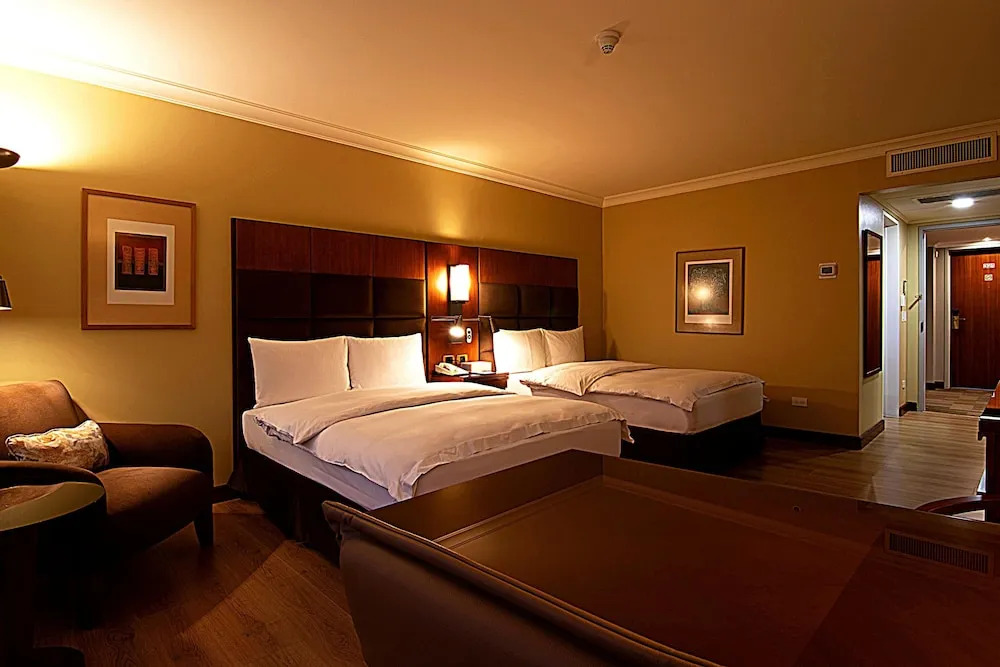 雙人房豪華閣樓客房 (兩張床)