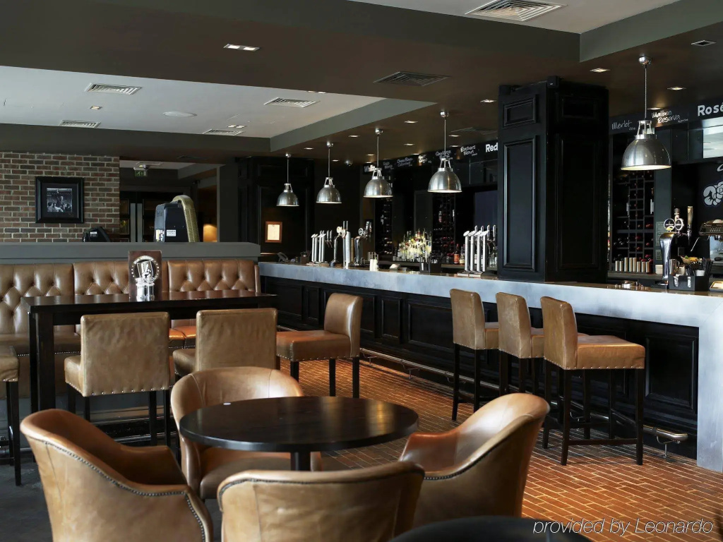 Village Hotel Farnborough - Général