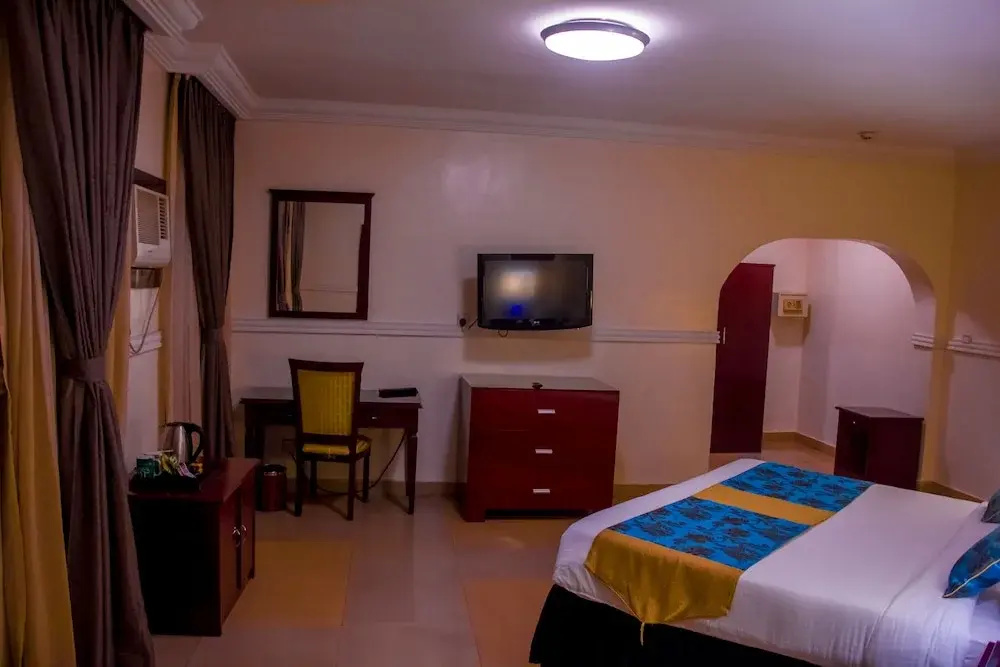 Executive Suite
