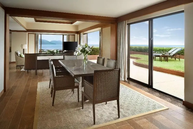 Shangri-La's Rasa Sayang Resort & Spa