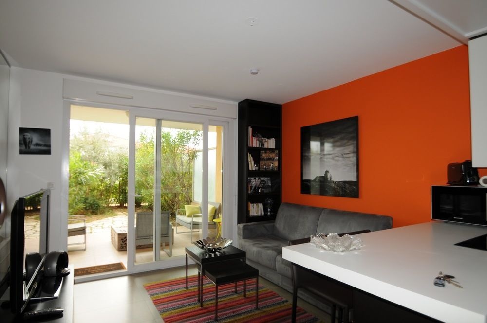 Studio Emmanuelle