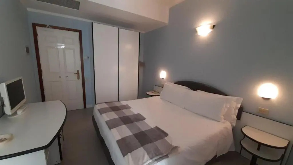 Hotel Trevi Riccione - Chambres