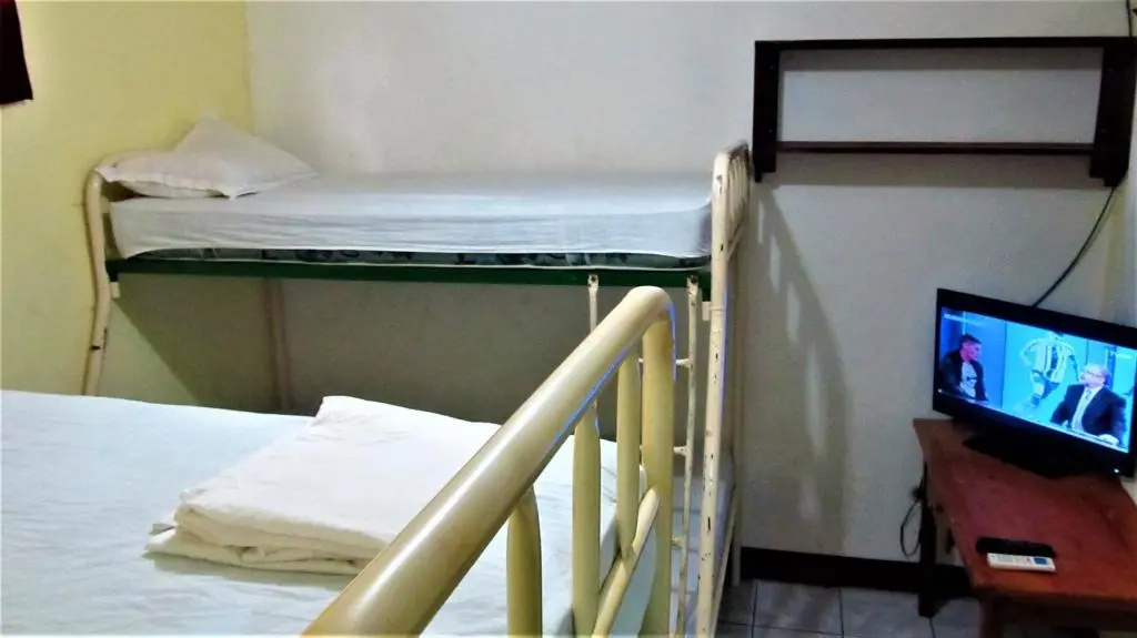 AC Room 4 Persons Hospedaje Don Wilfredo
