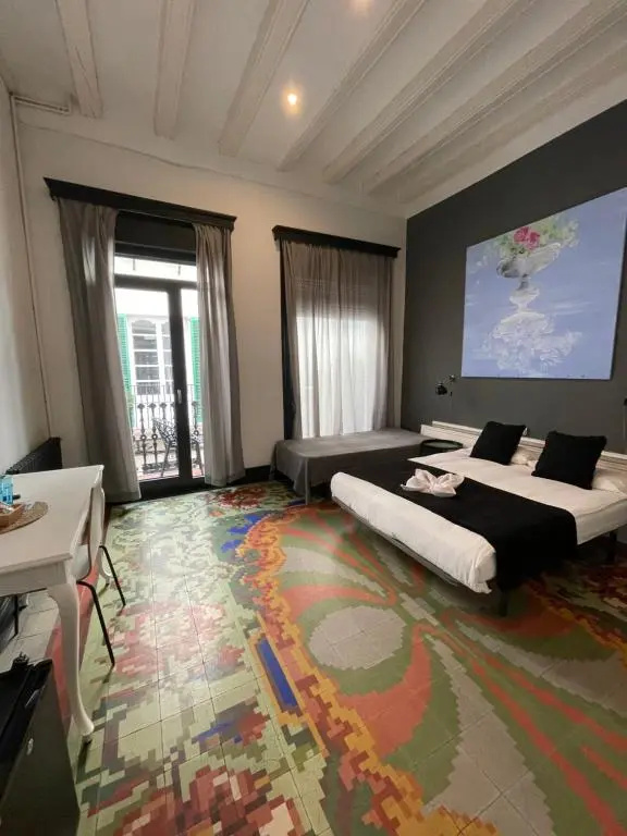 Standard Double room with balcony (full double bed)