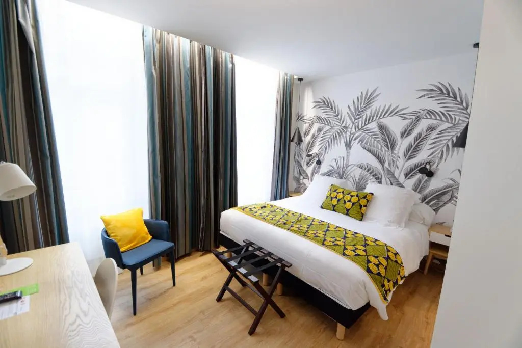 Superior room