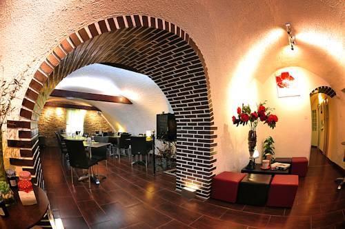 Auberge Saint Martin by null