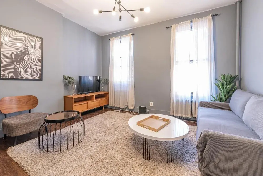 Dazzling Cozy 1 Bedroom Monthly Apartment
