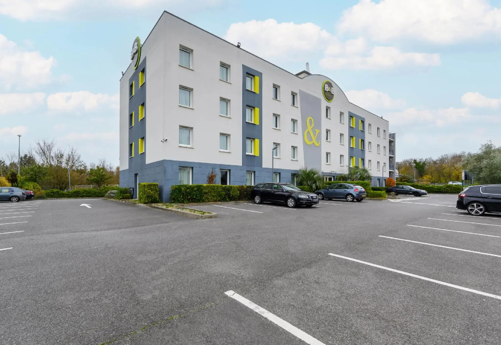 B&B HOTEL Creil Chantilly