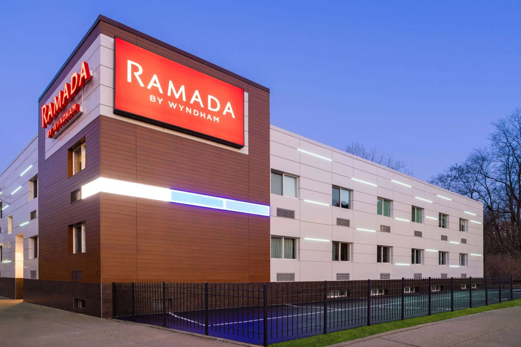 Ramada by Wyndham Bronx — фото