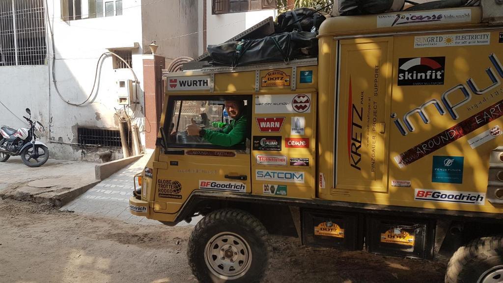 Anukampa paying guest house