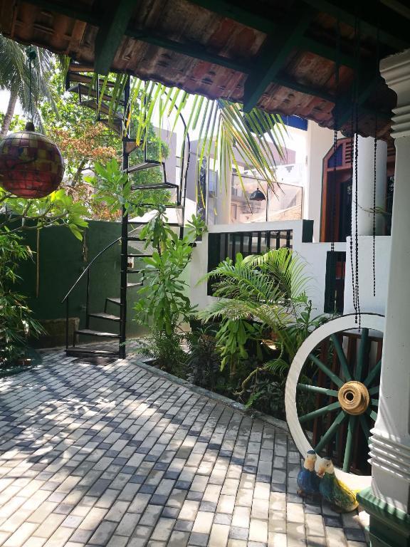 Frangipani Beach Villa