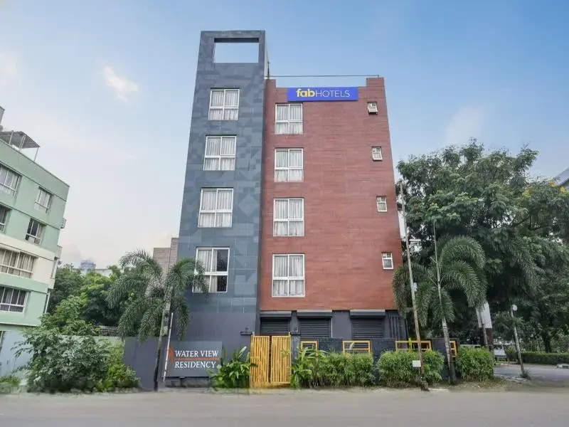 Fabhotel Prime The Water View Residency