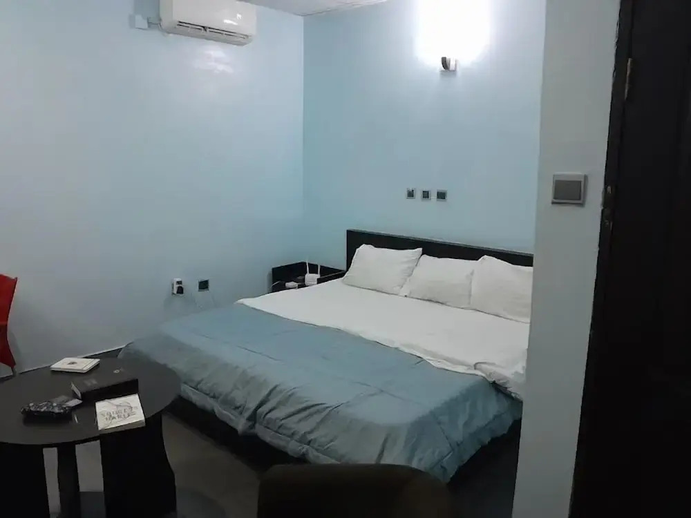 Epitome Hotel — фото 3