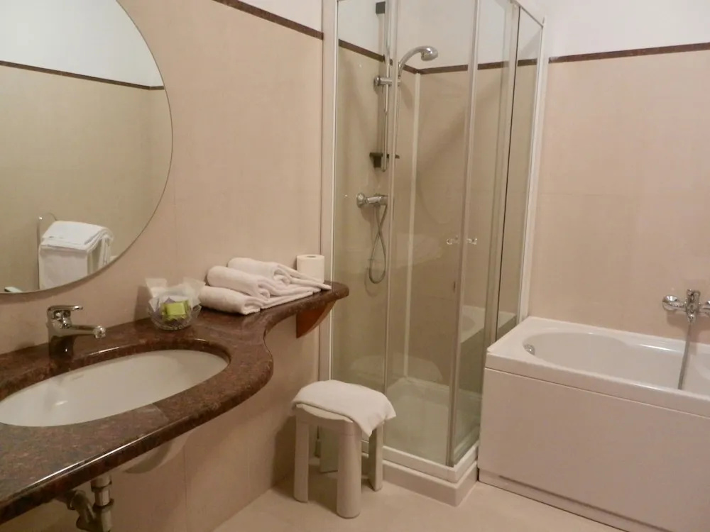 Eurohotel Palace Maniago - Chambres