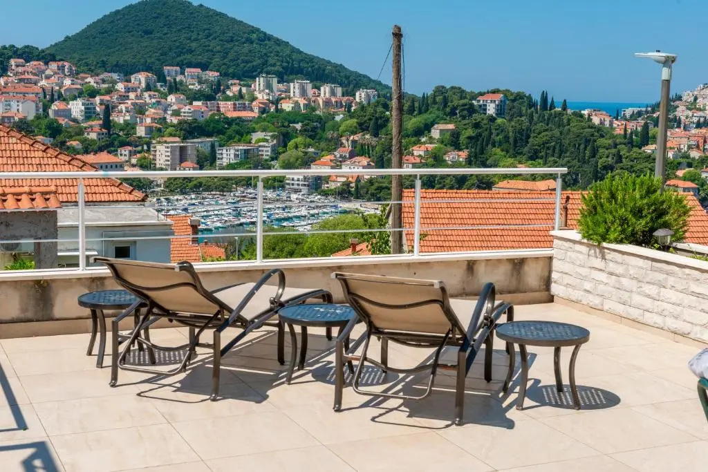 View Port Apartment