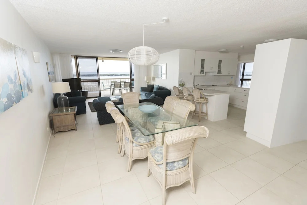 Family Apartment with balcony and with ocean view