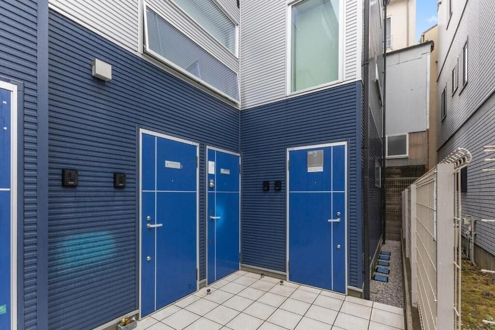 ANON Shibuya A103