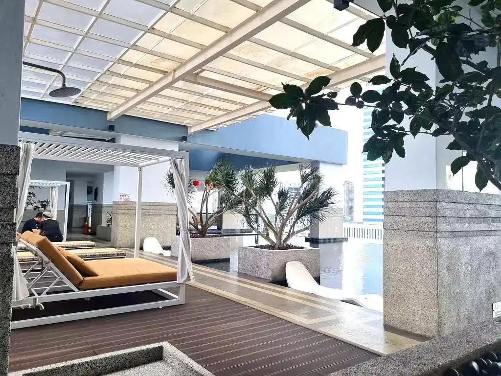 Twin Galaxy Residences Free Shuttle Bus Near CIQ