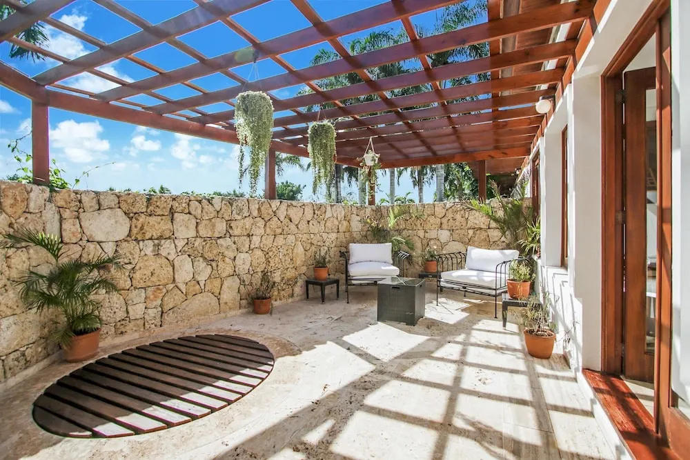 Gorgeous Villa at Casa de Campo With Large Pool Chef Maid and 2 Golf Carts