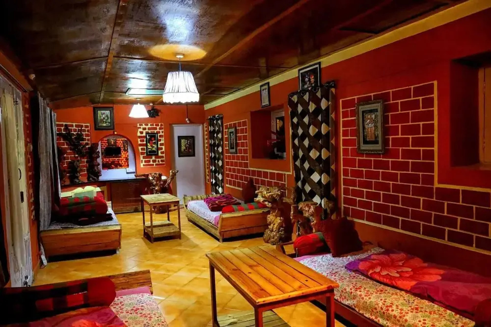 Royal room