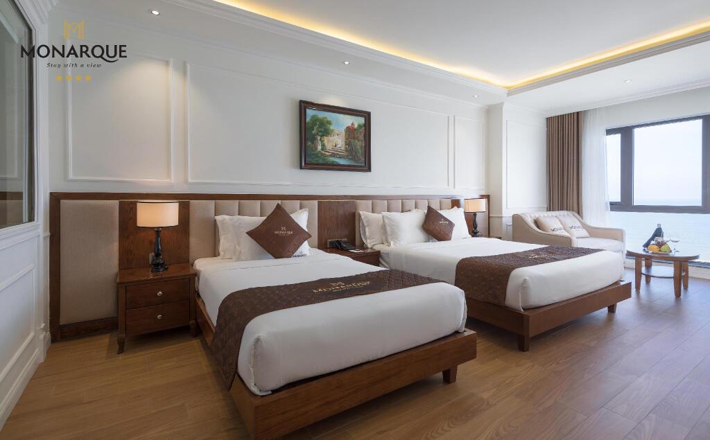 Monarque Hotel Danang