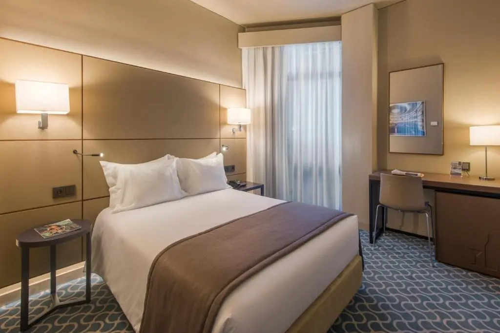 Hotel Dom Henrique Downtown - Chambres