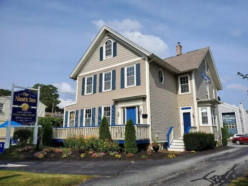 The Niantic Inn