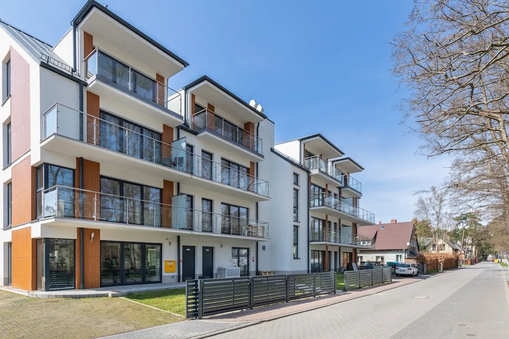 Little Laguna Apartments by Renters