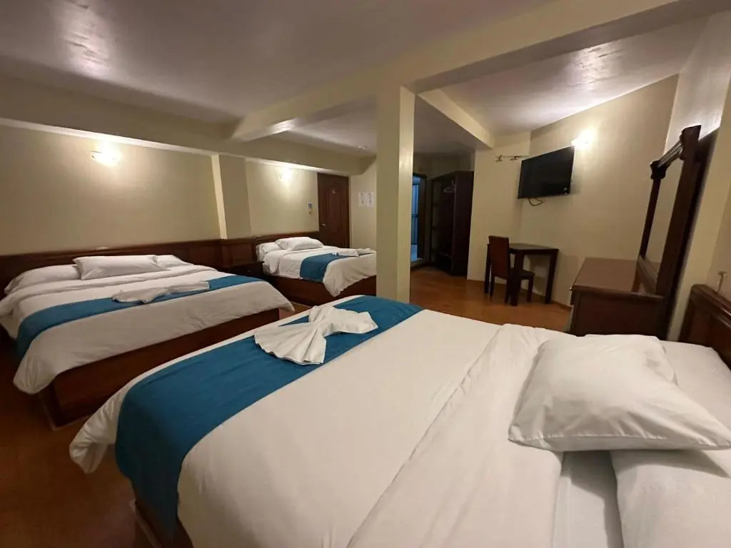 Standard Triple room