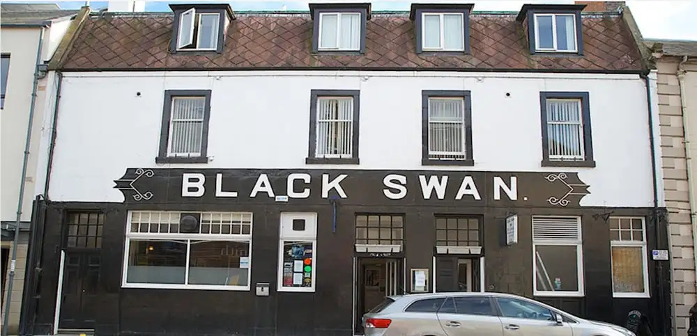 The Black Swan Hotel - Photo 1