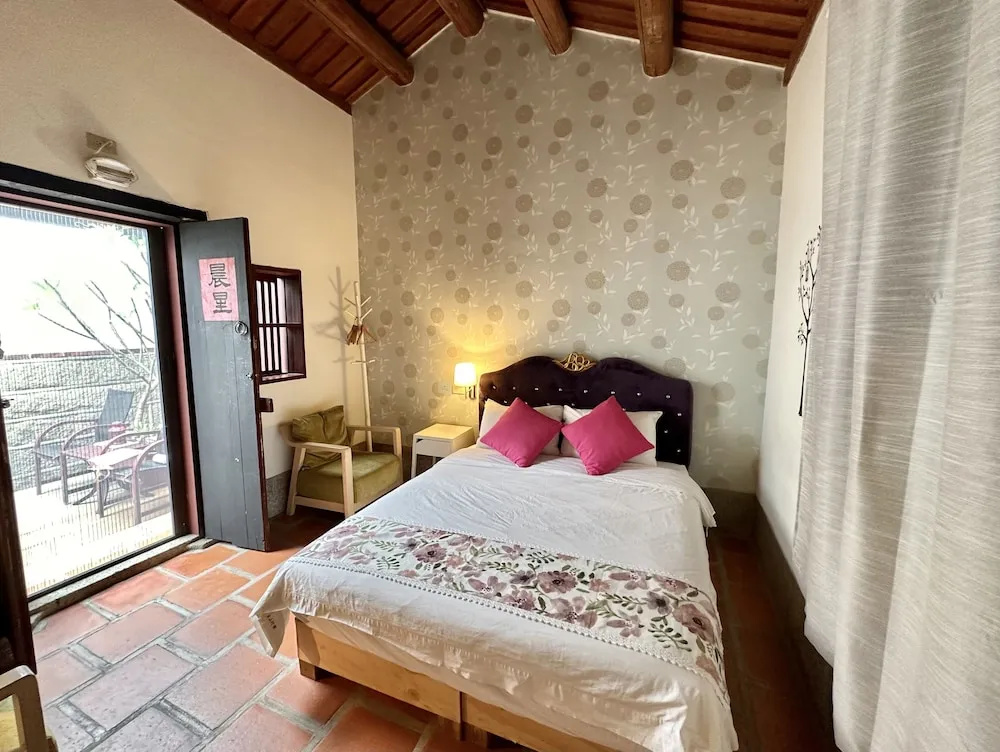 Comfort Double room (full double bed)