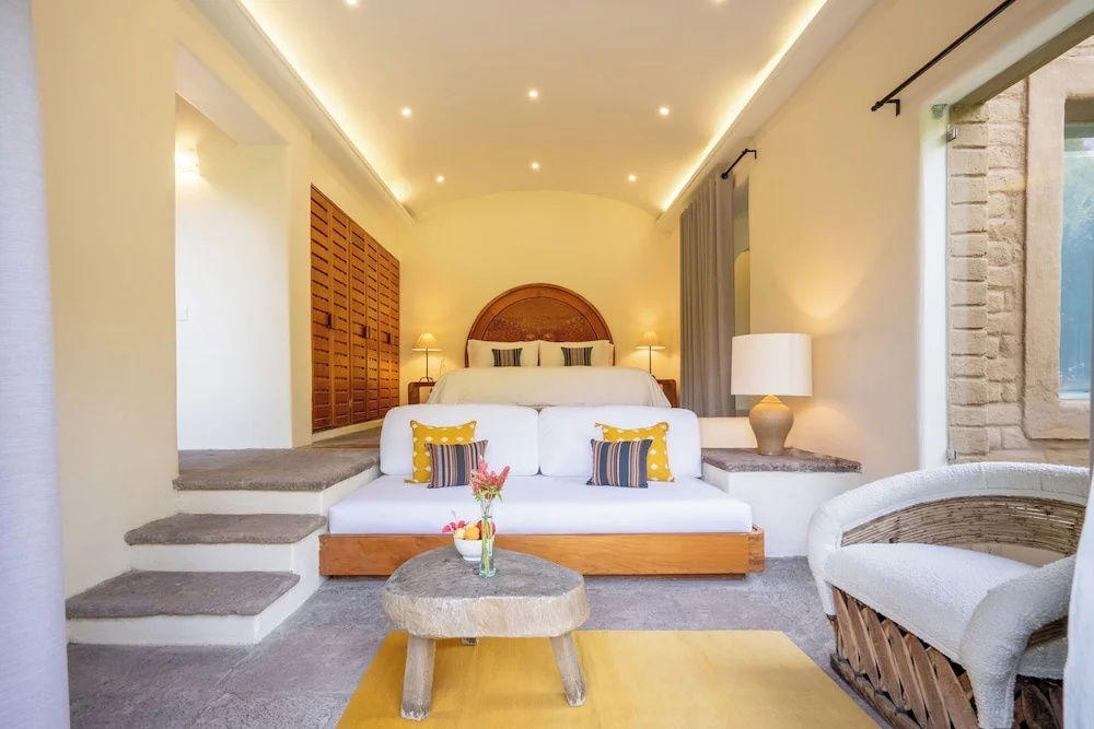 Double Junior Suite with balcony (full double bed)